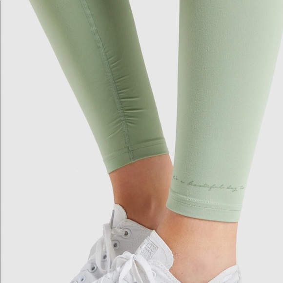 GYMSHARK WHITNEY collection leggings - Picture 3 of 3